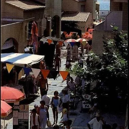 Flanerie * Agde